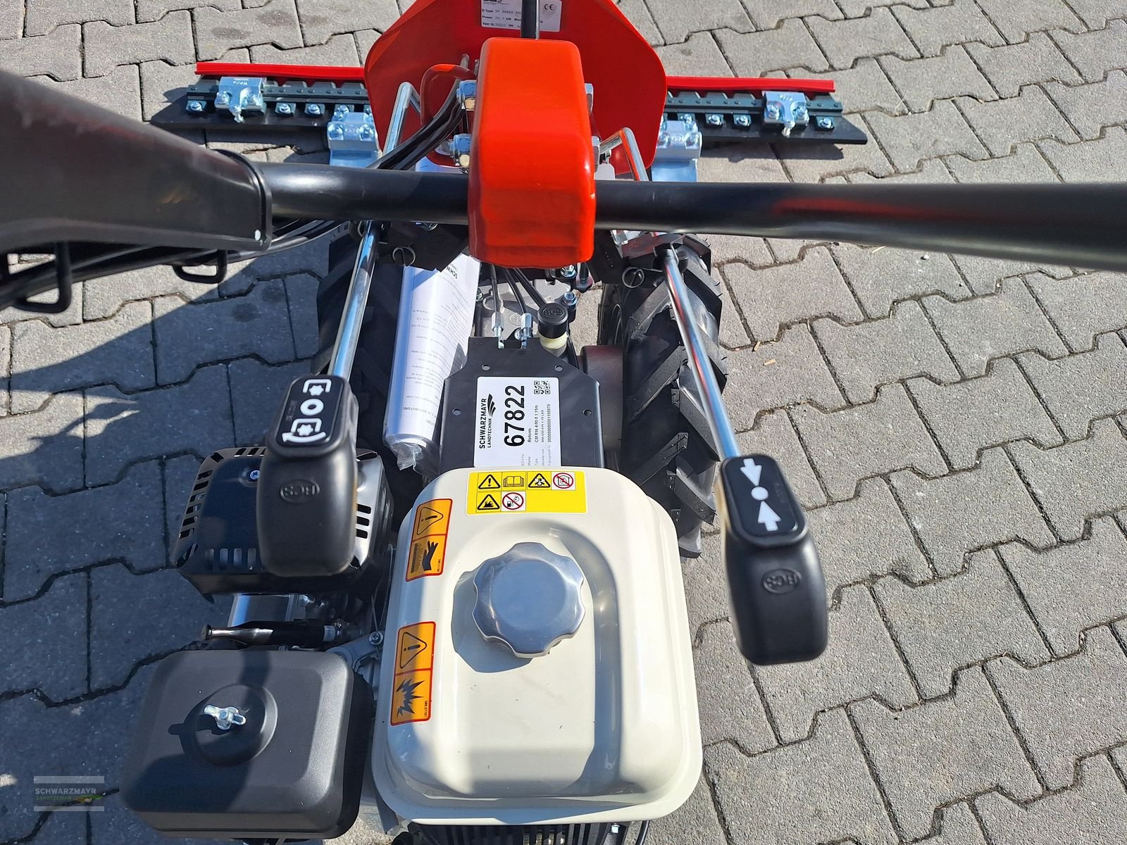 Motormäher of the type Reform CM 816 4.00-8 1,15m Motormäher, Neumaschine in Aurolzmünster (Picture 15)