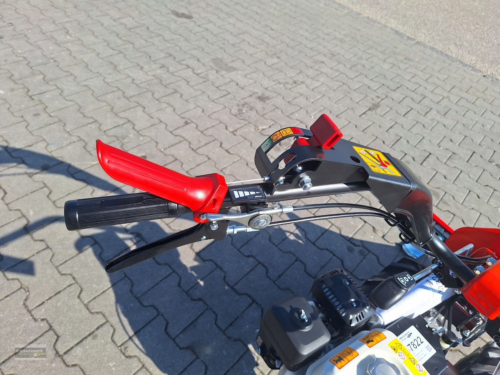 Motormäher of the type Reform CM 816 4.00-8 1,15m Motormäher, Neumaschine in Aurolzmünster (Picture 11)