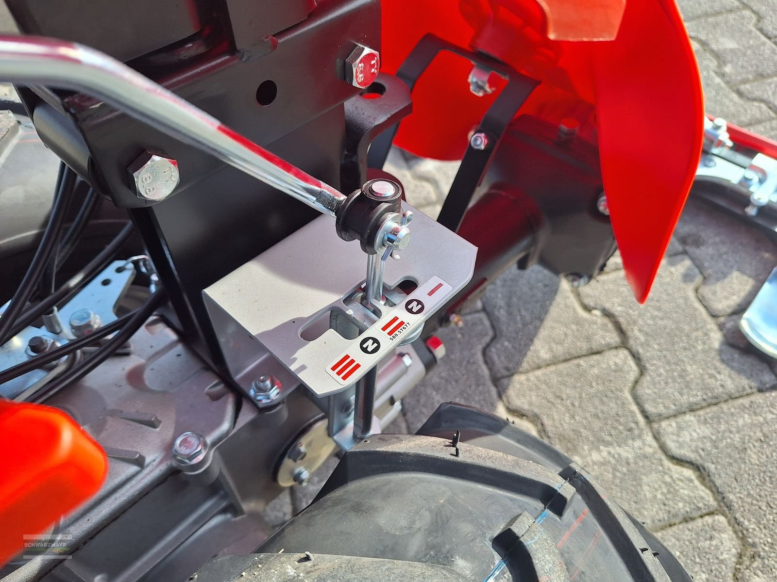 Motormäher des Typs Reform CM 818D 16x6.50-8, Neumaschine in Aurolzmünster (Bild 14)