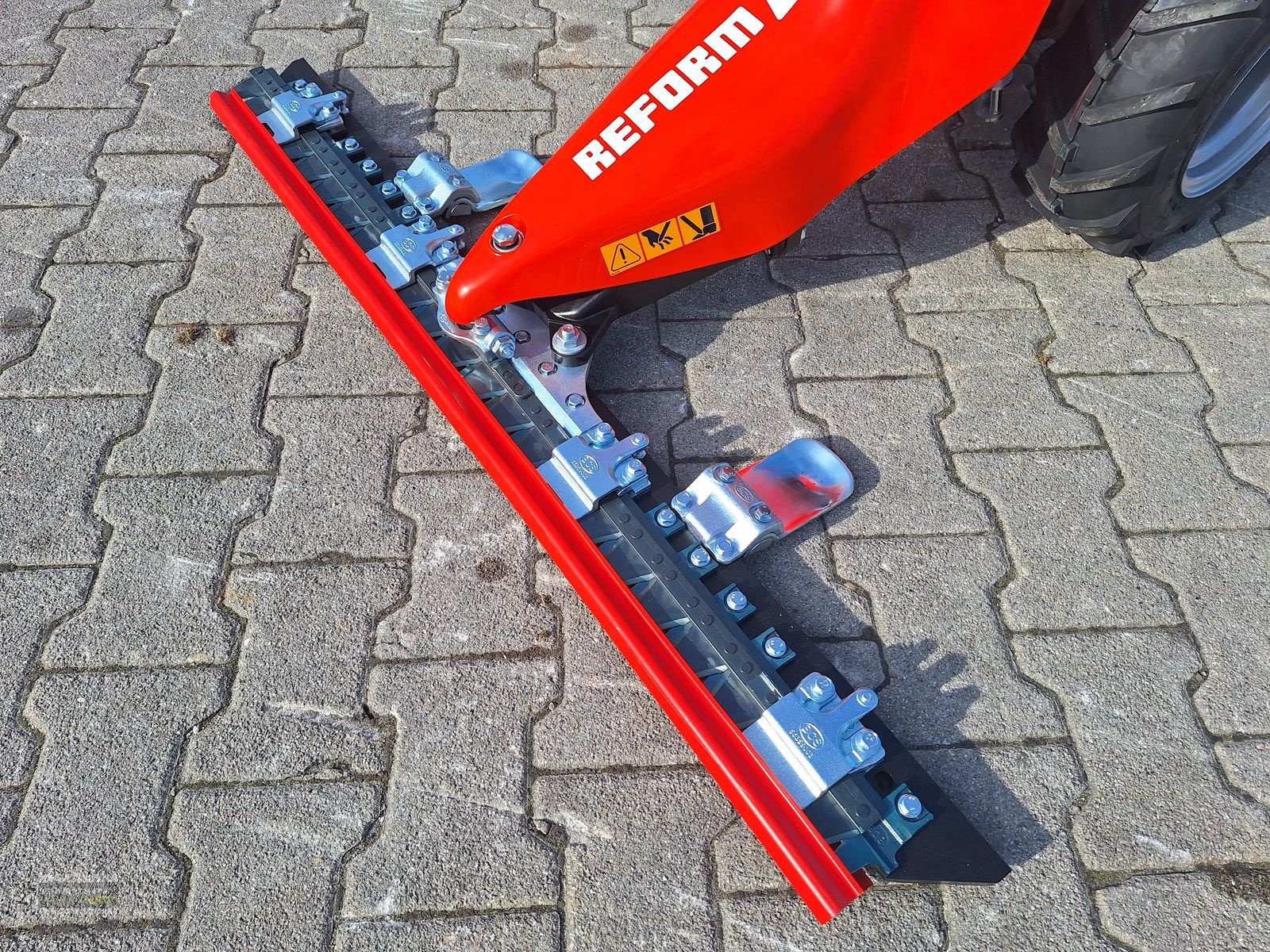 Motormäher des Typs Reform CM 818D 16x6.50-8, Neumaschine in Aurolzmünster (Bild 12)