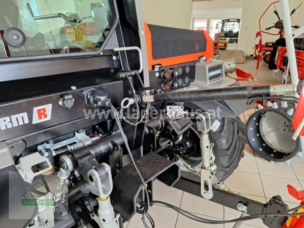 Motormäher of the type Reform Metrac H70, Neumaschine in Schlitters (Picture 2)