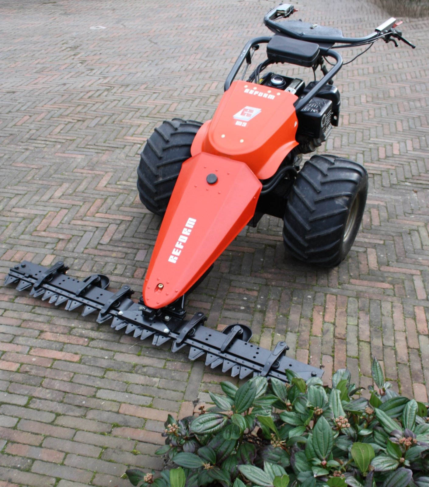 Motormäher za tip Reform Reform Bergfex M9 ZERO TURN Hydrostaat, Gebrauchtmaschine u Aboude (Slika 1)