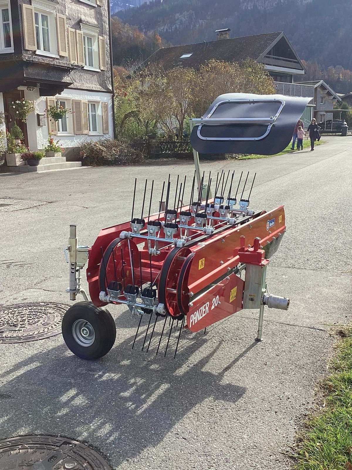 Motormäher typu Sonstige Bandrechen für Motormäher, Gebrauchtmaschine v Bezau (Obrázek 11)