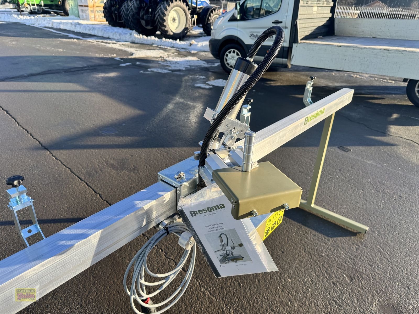 Motormäher del tipo Sonstige Blesoma Hand Grinder Messerschleifer Schärfgerät, Neumaschine In Kötschach (Immagine 14)