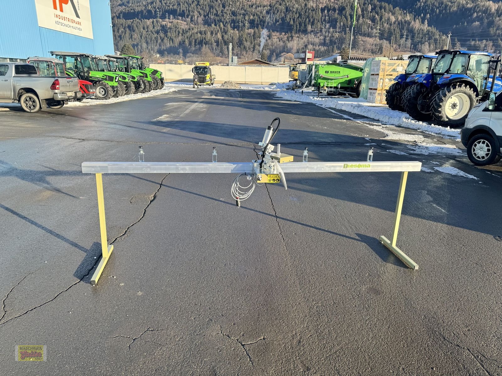 Motormäher del tipo Sonstige Blesoma Hand Grinder Messerschleifer Schärfgerät, Neumaschine In Kötschach (Immagine 3)