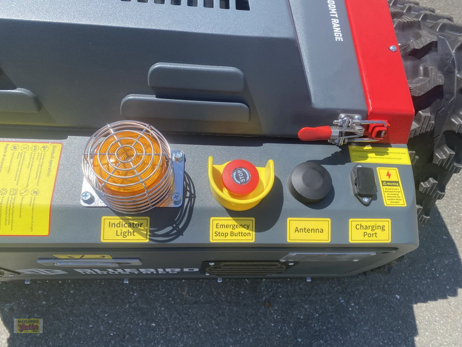 Motormäher des Typs Sonstige Bluebird FM24-70 Raupenmulcher mit Funk, Neumaschine in Kötschach (Bild 23)