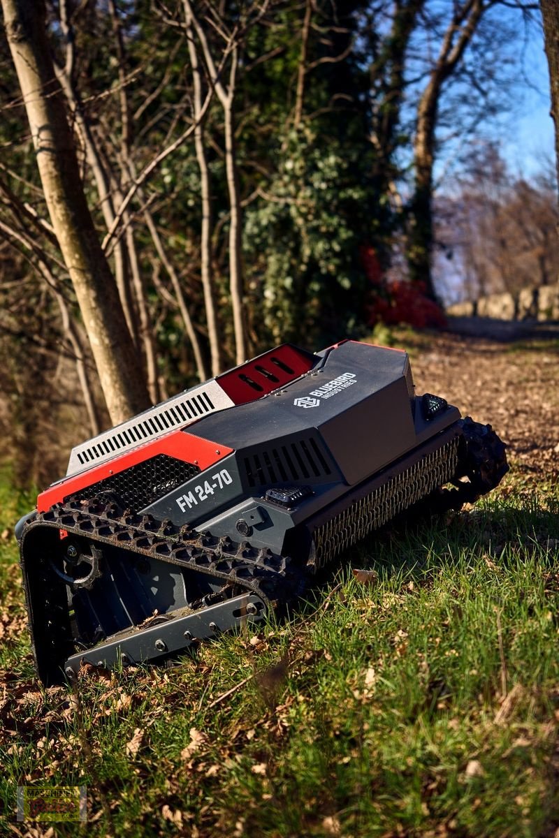 Motormäher des Typs Sonstige Bluebird FM24-70 Raupenmulcher mit Funk, Neumaschine in Kötschach (Bild 13)