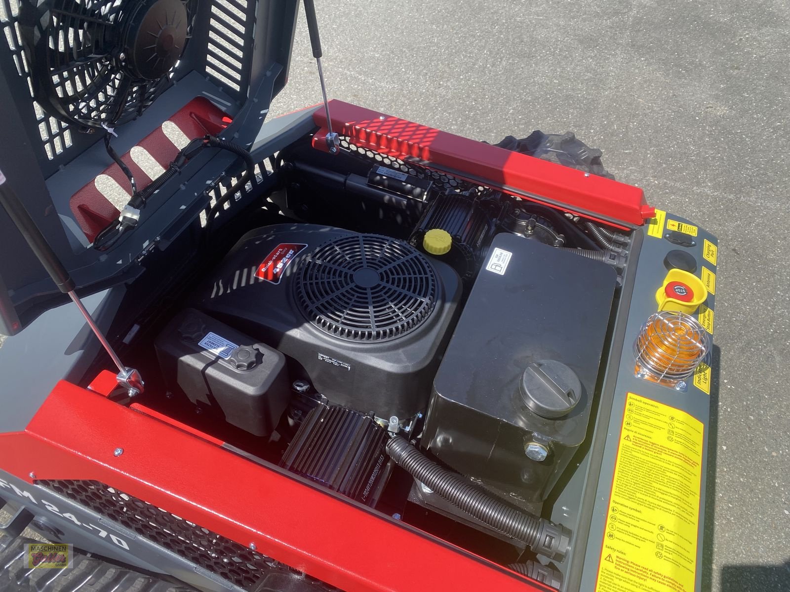 Motormäher des Typs Sonstige Bluebird FM24-70 Raupenmulcher mit Funk, Neumaschine in Kötschach (Bild 24)