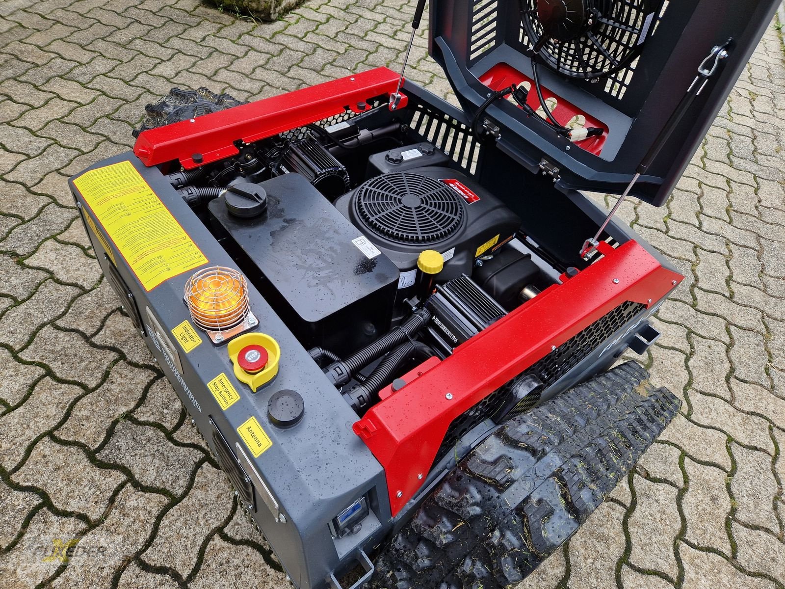 Motormäher des Typs Sonstige Bluebird Sichelraupenmulcher FM 24-70  Funkmäher, Gebrauchtmaschine in Pattigham (Bild 3)