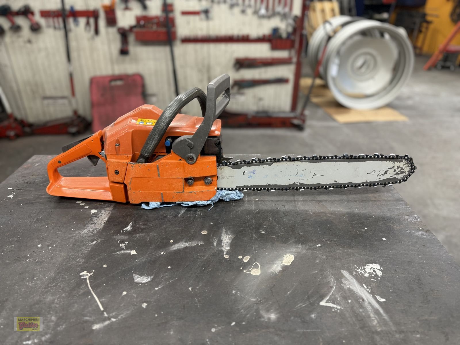 Motorsäge du type Husqvarna 254 XP mit 45cm Schwertlänge, Gebrauchtmaschine en Kötschach (Photo 8)