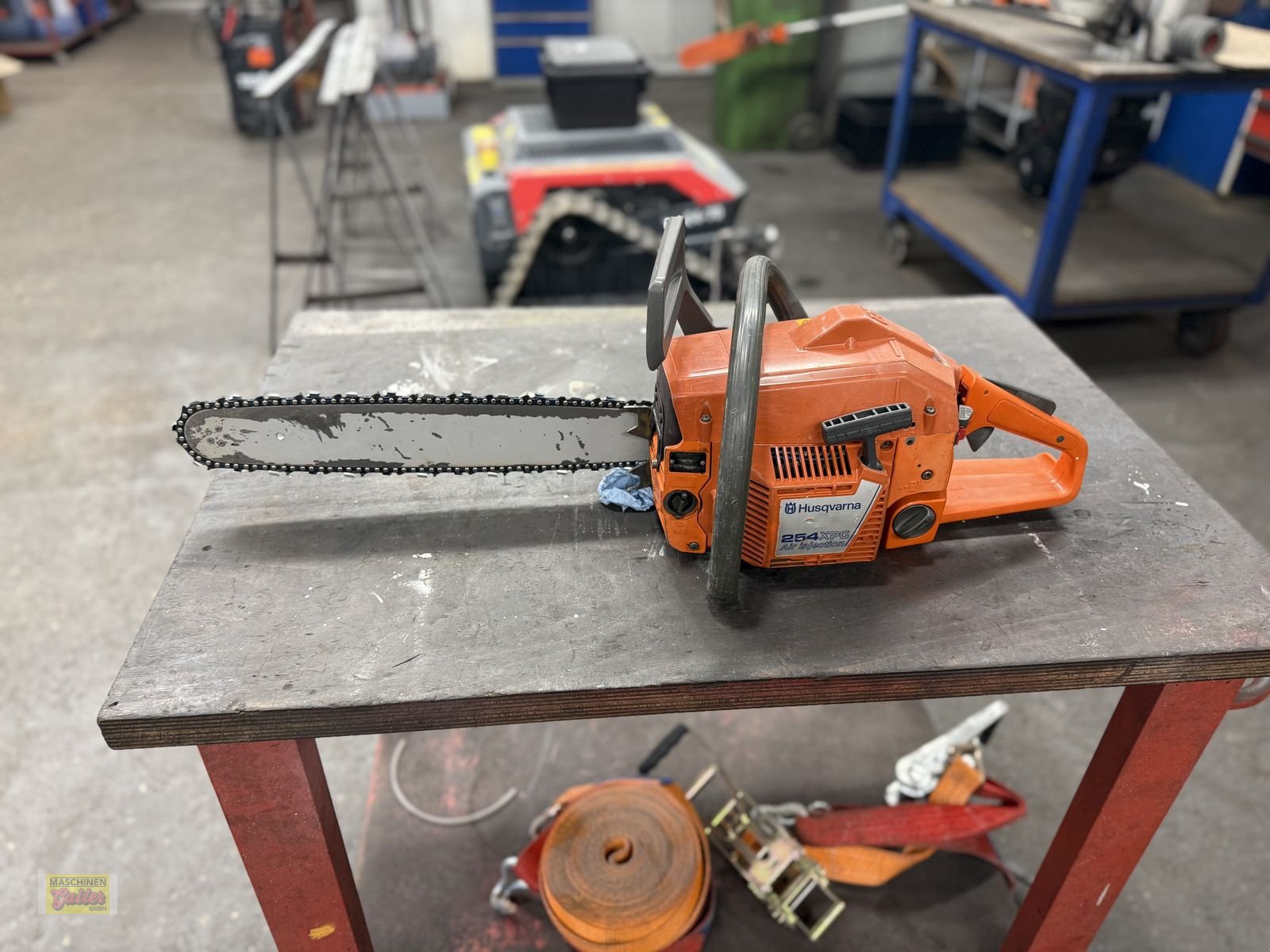 Motorsäge du type Husqvarna 254 XP mit 45cm Schwertlänge, Gebrauchtmaschine en Kötschach (Photo 5)