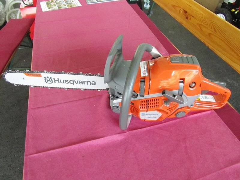 Motorsäge des Typs Husqvarna 560 XP Mark II Motorsäge, Neumaschine in St. Marienkirchen (Bild 2)