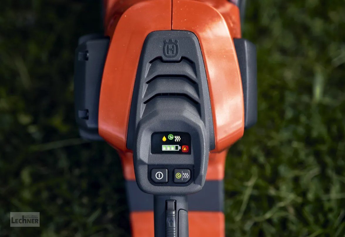 Motorsäge des Typs Husqvarna Akku-Motorsäge 542i XP G - ohne Akku und Ladegerät, Neumaschine in Bad Abbach-Dünzling (Bild 2)