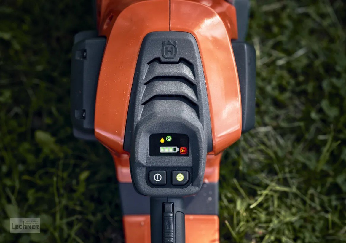 Motorsäge des Typs Husqvarna Akku-Motorsäge 542i XP - ohne Akku und Ladegerät, Neumaschine in Bad Abbach-Dünzling (Bild 3)