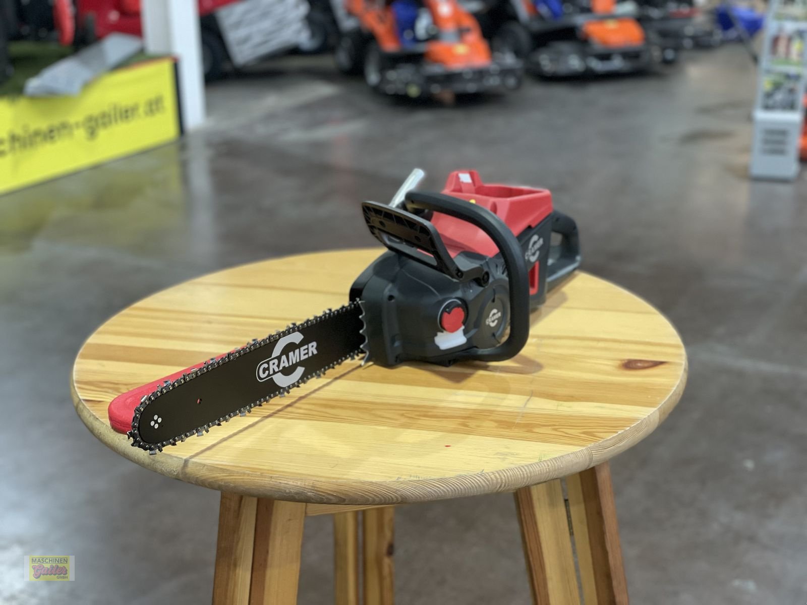 Motorsäge des Typs Sonstige Cramer Akku-Säge 82CS27, Neumaschine in Kötschach (Bild 8)