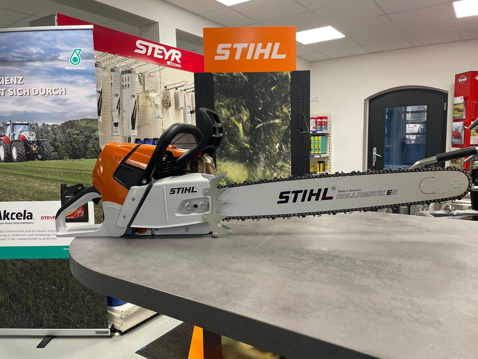 Motorsäge tipa Stihl MS 661 C-M 63 cm, Neumaschine u Berndorf (Slika 2)