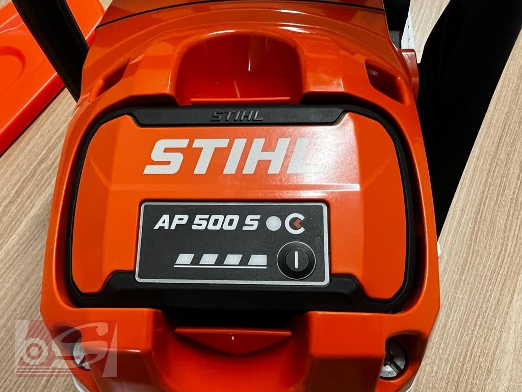 Motorsäge of the type Stihl MSA 300 C-O, Neumaschine in Offenhausen (Picture 5)