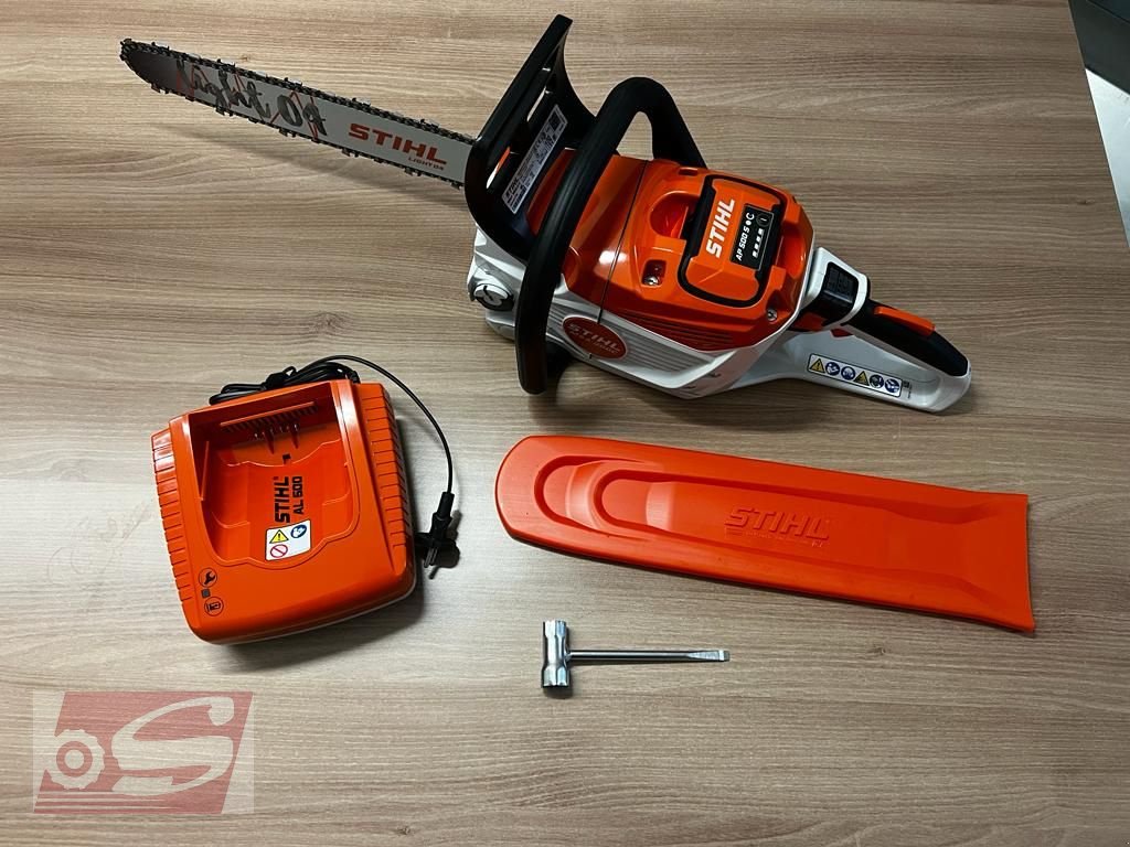 Motorsäge of the type Stihl MSA 300 C-O, Neumaschine in Offenhausen (Picture 3)
