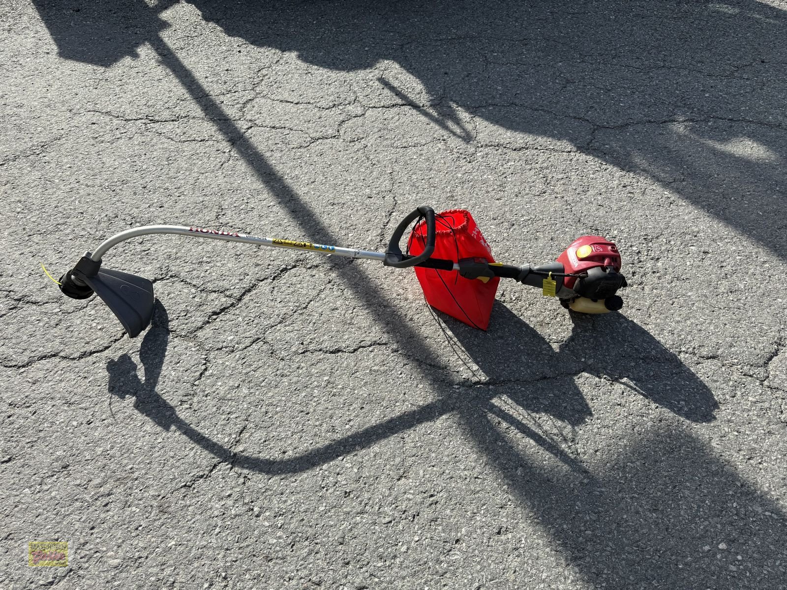 Motorsense des Typs Honda Rasentrimmer UMS 425 E, Gebrauchtmaschine in Kötschach (Bild 3)