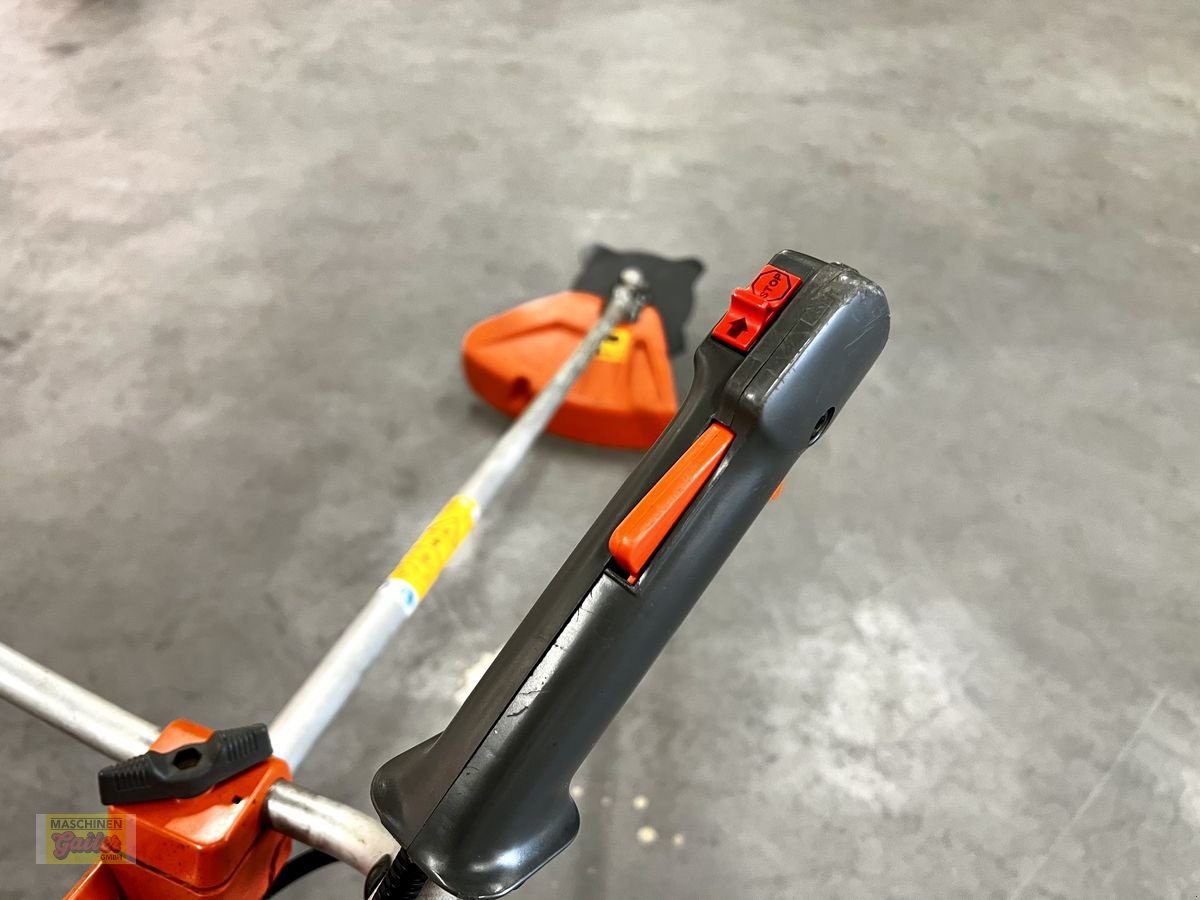 Motorsense des Typs Husqvarna 225R Freischneider mit Zubehör, Gebrauchtmaschine in Kötschach (Bild 8)
