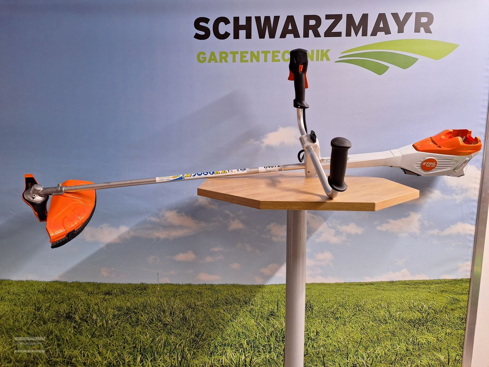 Motorsense του τύπου Stihl FSA 135, Neumaschine σε Aurolzmünster (Φωτογραφία 1)