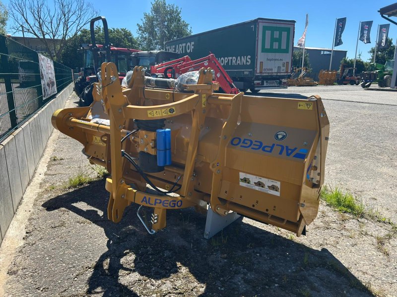 Mulcher des Typs Alpego TR 56 F 280, Neumaschine in Klempau (Bild 1)