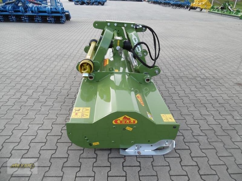 Mulcher des Typs Celli Taurus 280, Neumaschine in Andervenne (Bild 3)
