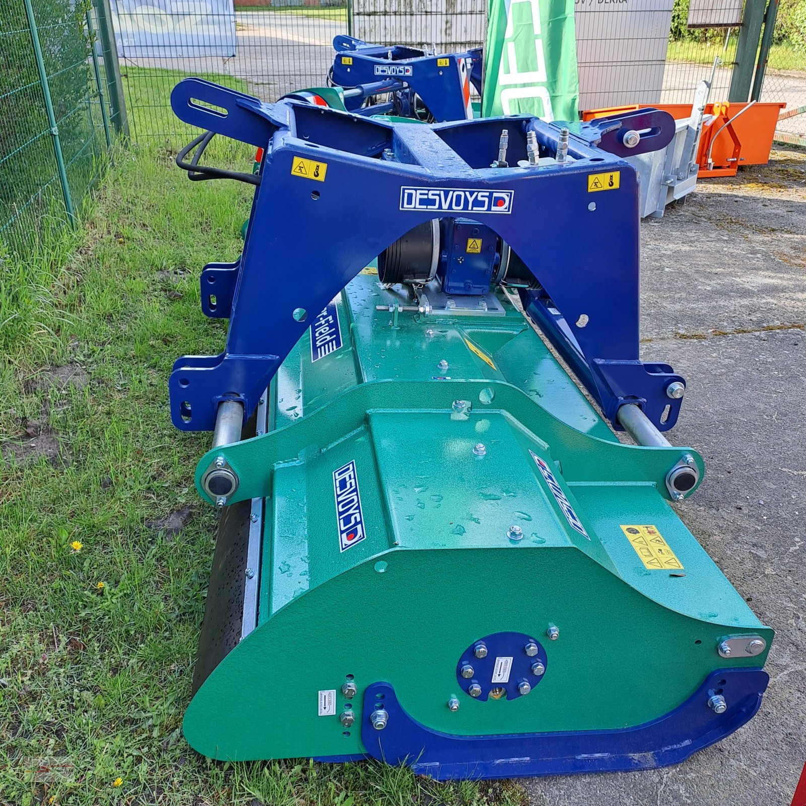 Mulcher des Typs Desvoys DRH Master-Field Kombimodel, Neumaschine in Granzin OT Greven (Bild 1)