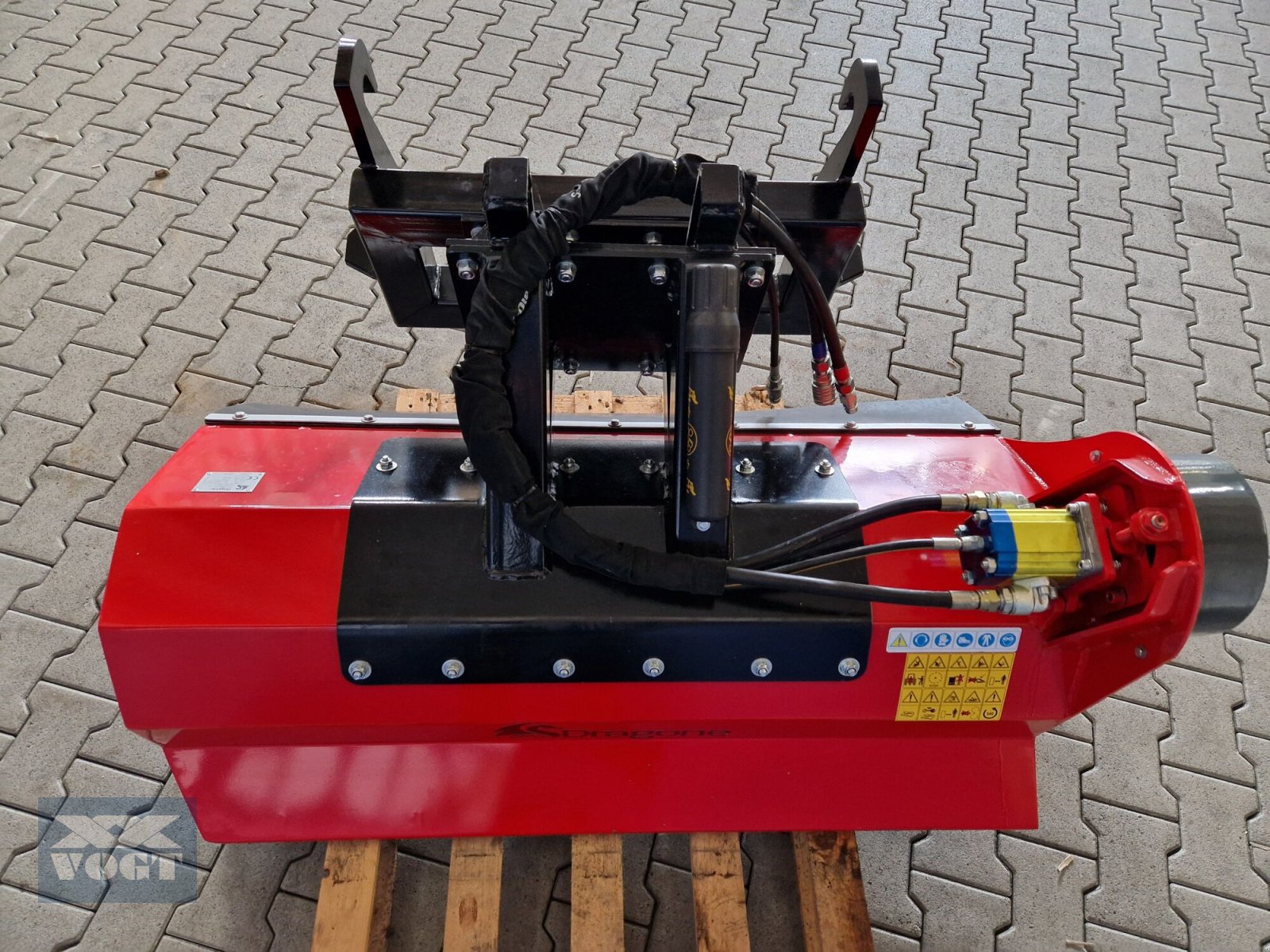 Mulcher typu DRAGONE L 130 HY Hydraulischer Mulcher für Hoflader /Radlader-Vorführgerät, Gebrauchtmaschine v Schmallenberg (Obrázek 7)