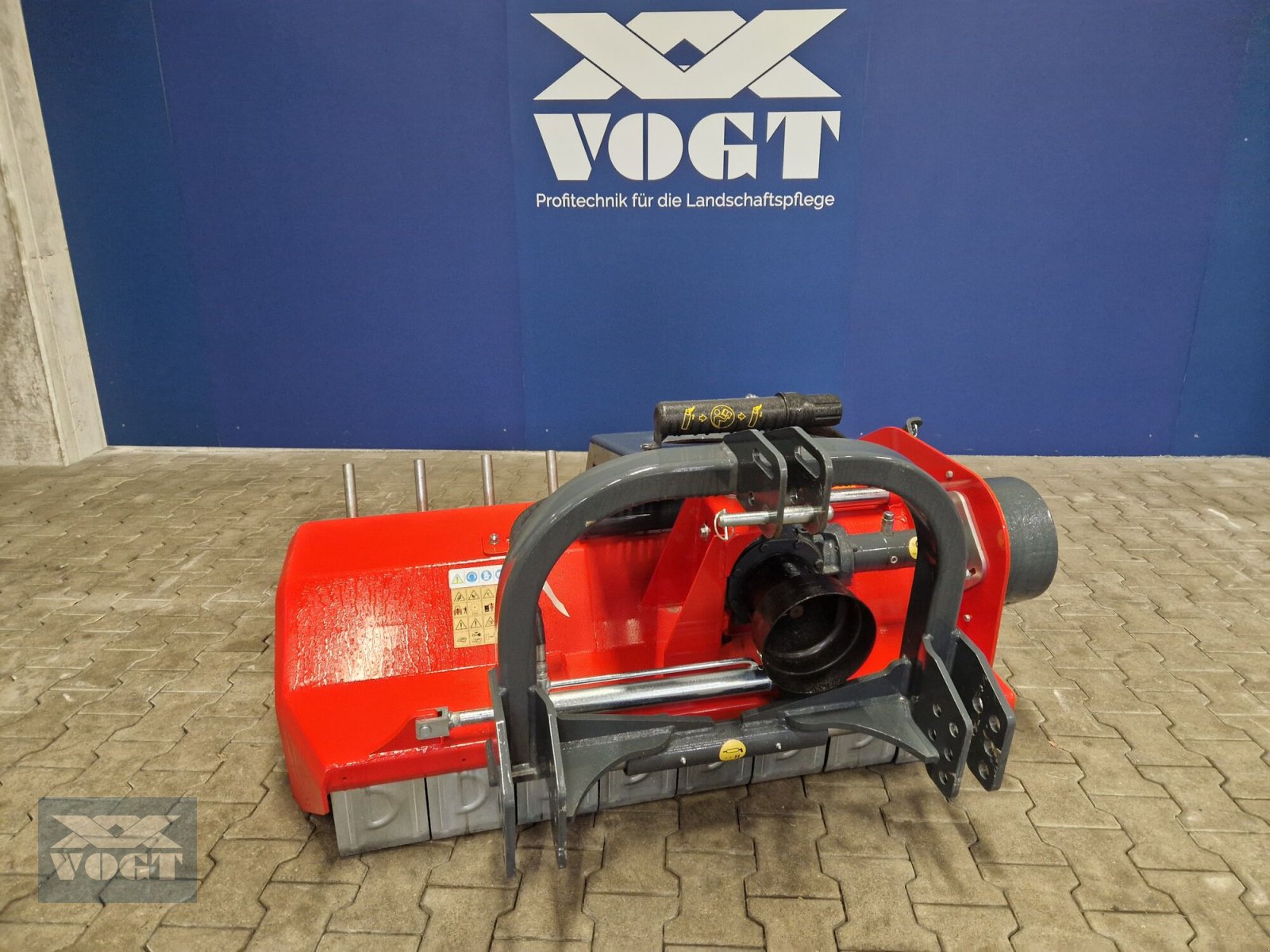 Mulcher del tipo DRAGONE MTE 140 SPECIAL Schlegelmulcher für Obst-und Weinbau-Lagergerät, Neumaschine en Schmallenberg (Imagen 1)