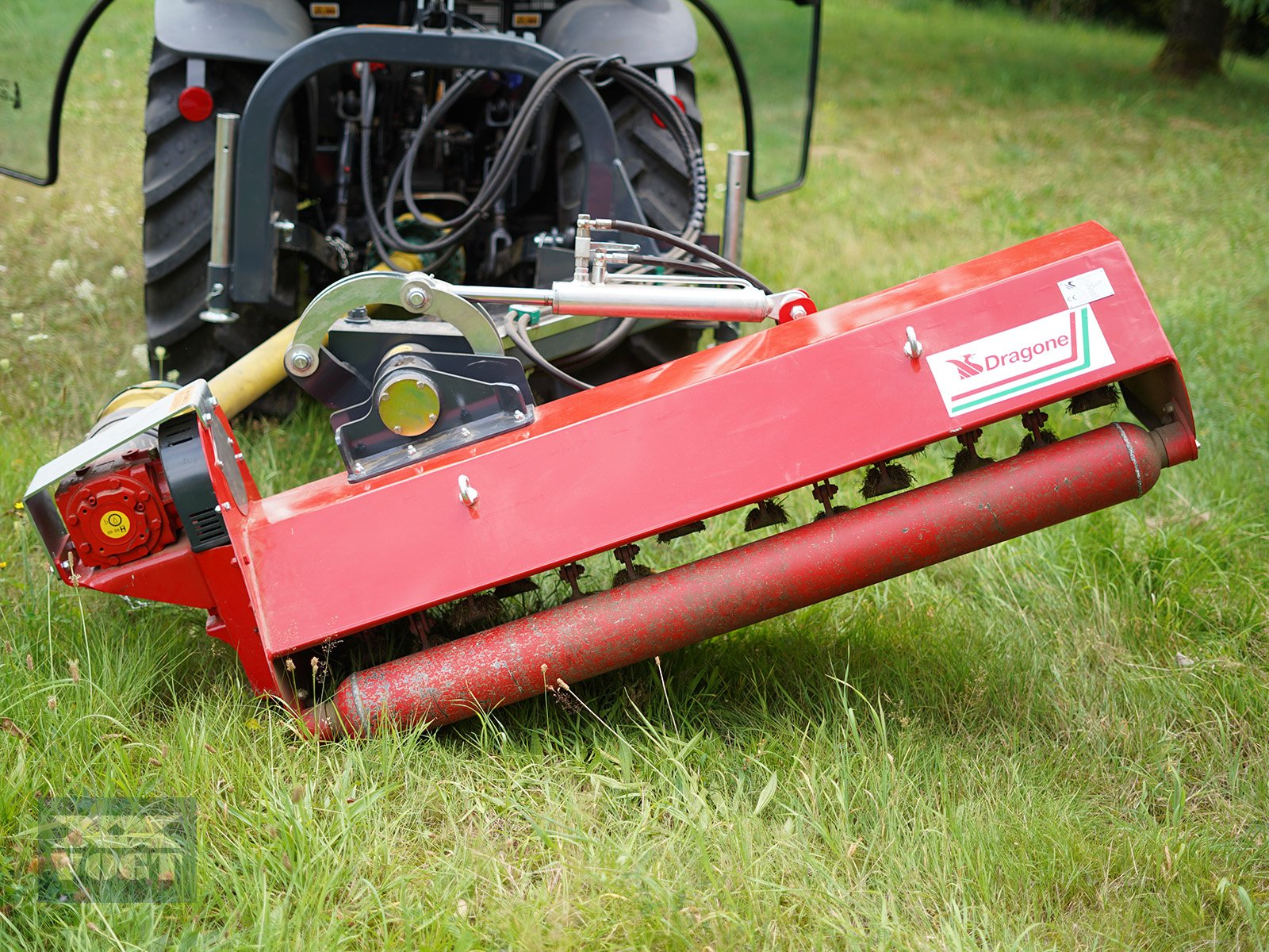 Mulcher van het type DRAGONE ROAD L 130 Seitenmulcher /Böschungsmulcher für Traktor, Gebrauchtmaschine in Schmallenberg (Foto 16)