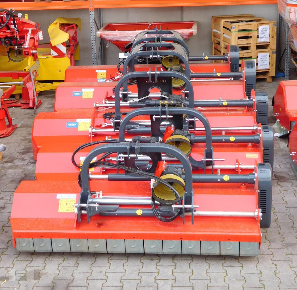 Mulcher des Typs DRAGONE V 280 SH - Lagermaschine -, Neumaschine in Gross-Bieberau (Bild 1)