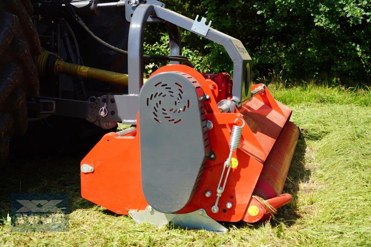 Mulcher of the type DRAGONE V280 Schlegelmulcher /Mulcher für Traktor-, Neumaschine in Schmallenberg (Picture 7)