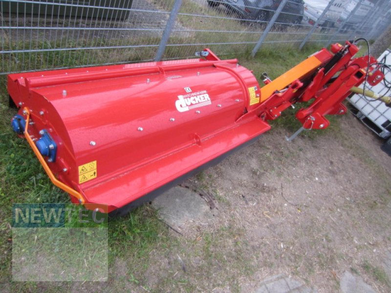 Mulcher del tipo Dücker USM21, Neumaschine en Schoenberg (Imagen 1)