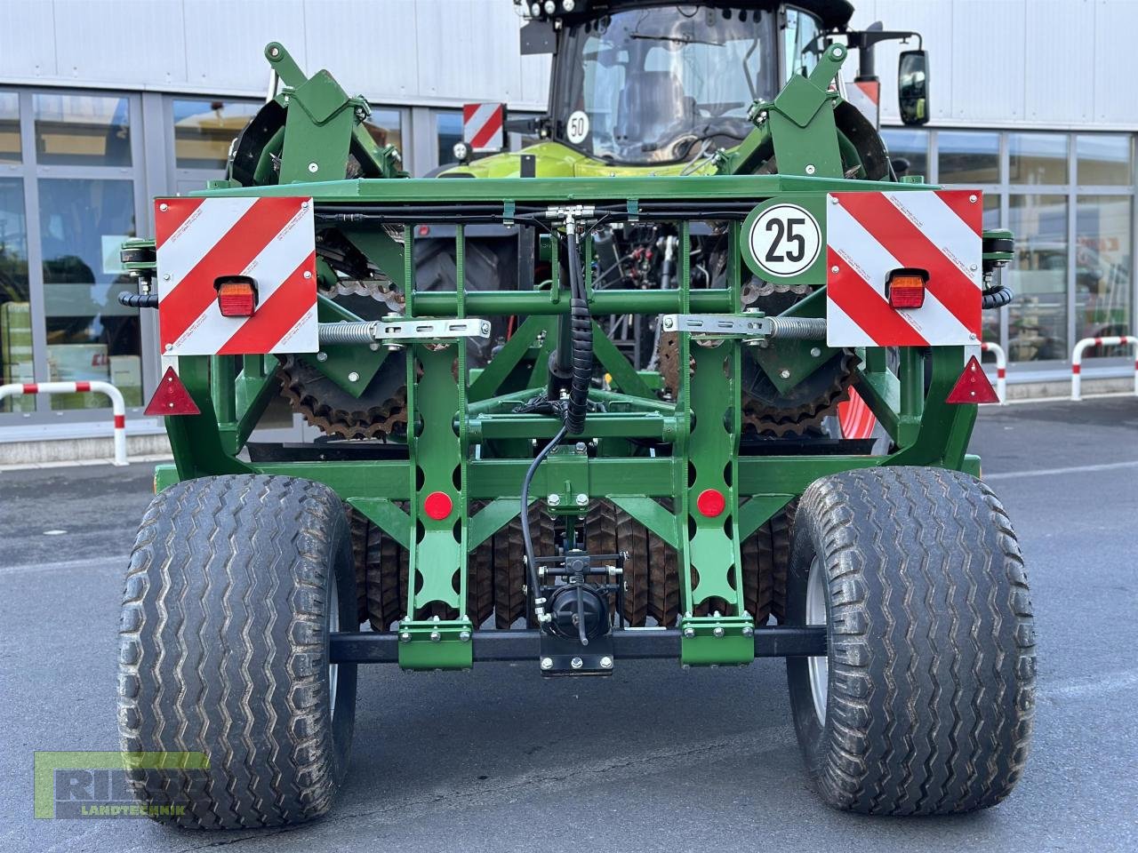 Mulcher des Typs Düvelsdorf TERRA ROLLER Expert Messerwalze 6,30 m, Neumaschine in Homberg (Ohm) - Maulbach (Bild 3)