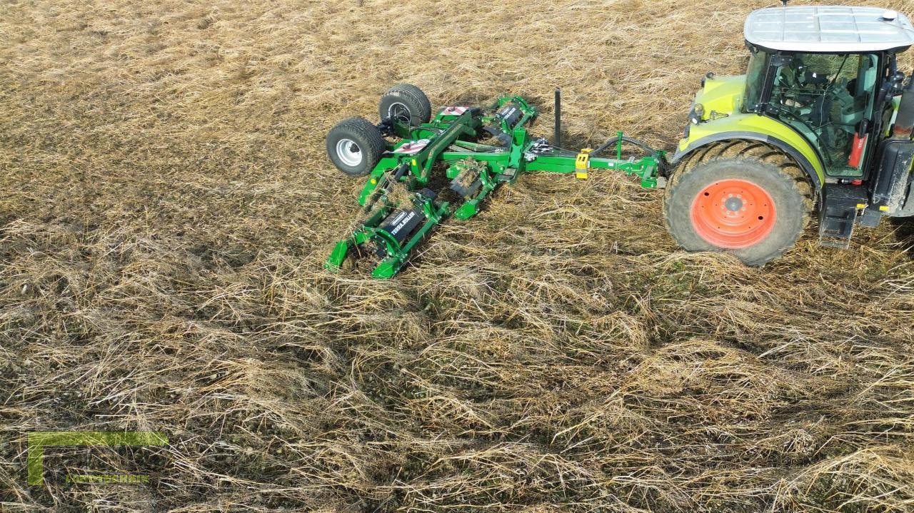 Mulcher of the type Düvelsdorf TERRA ROLLER Expert Messerwalze 6,30 m, Vorführmaschine in Homberg/Ohm - Maulbach (Picture 14)