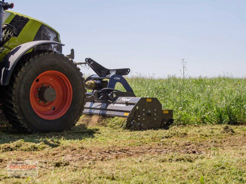 Mulcher a típus Fliegl Tornado 2,75m Heck- & Front, Neumaschine ekkor: Dorfen