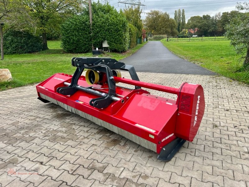 Mulcher του τύπου FPM UM 330 PRO+ **Front- / Heckmulcher**, Neumaschine σε Marl (Φωτογραφία 1)