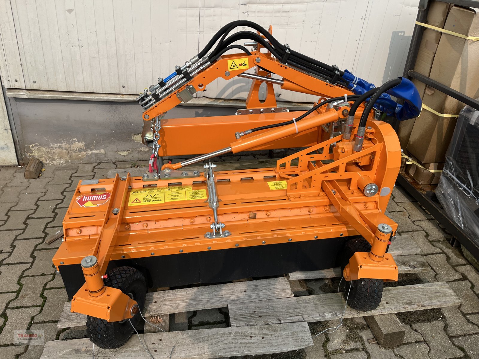 Mulcher des Typs Humus GLS145, Neumaschine in Mainburg/Wambach (Bild 2)