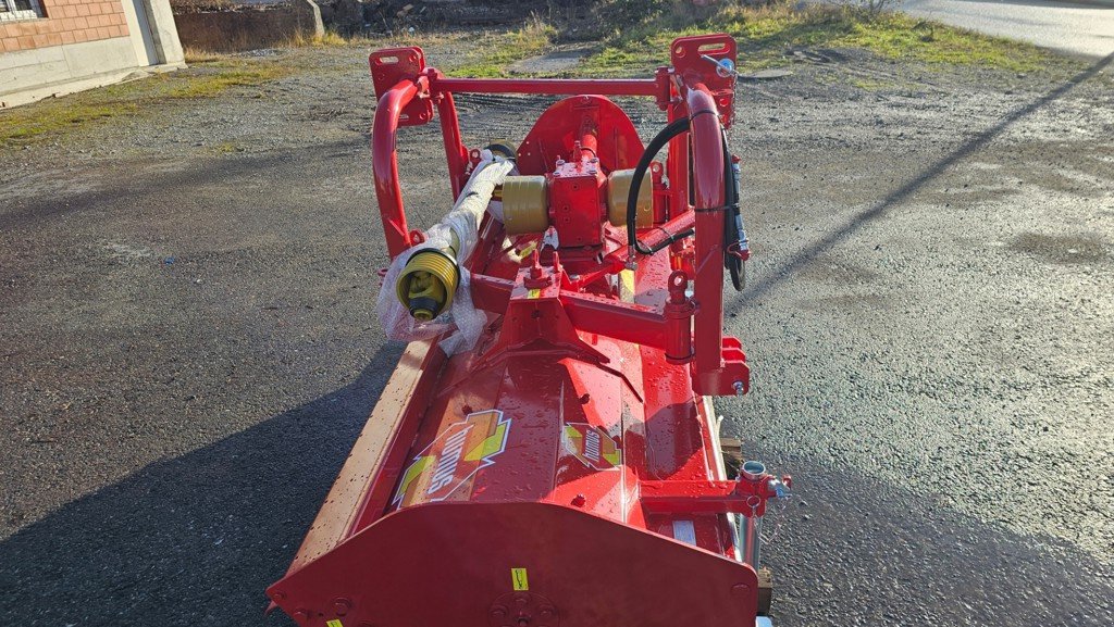 Mulcher of the type Humus KMF 260, Neumaschine in Altendorf (Picture 8)