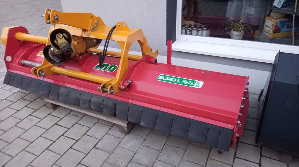 Mulcher des Typs INO Euro L 270, Neumaschine in Daiting (Bild 1)