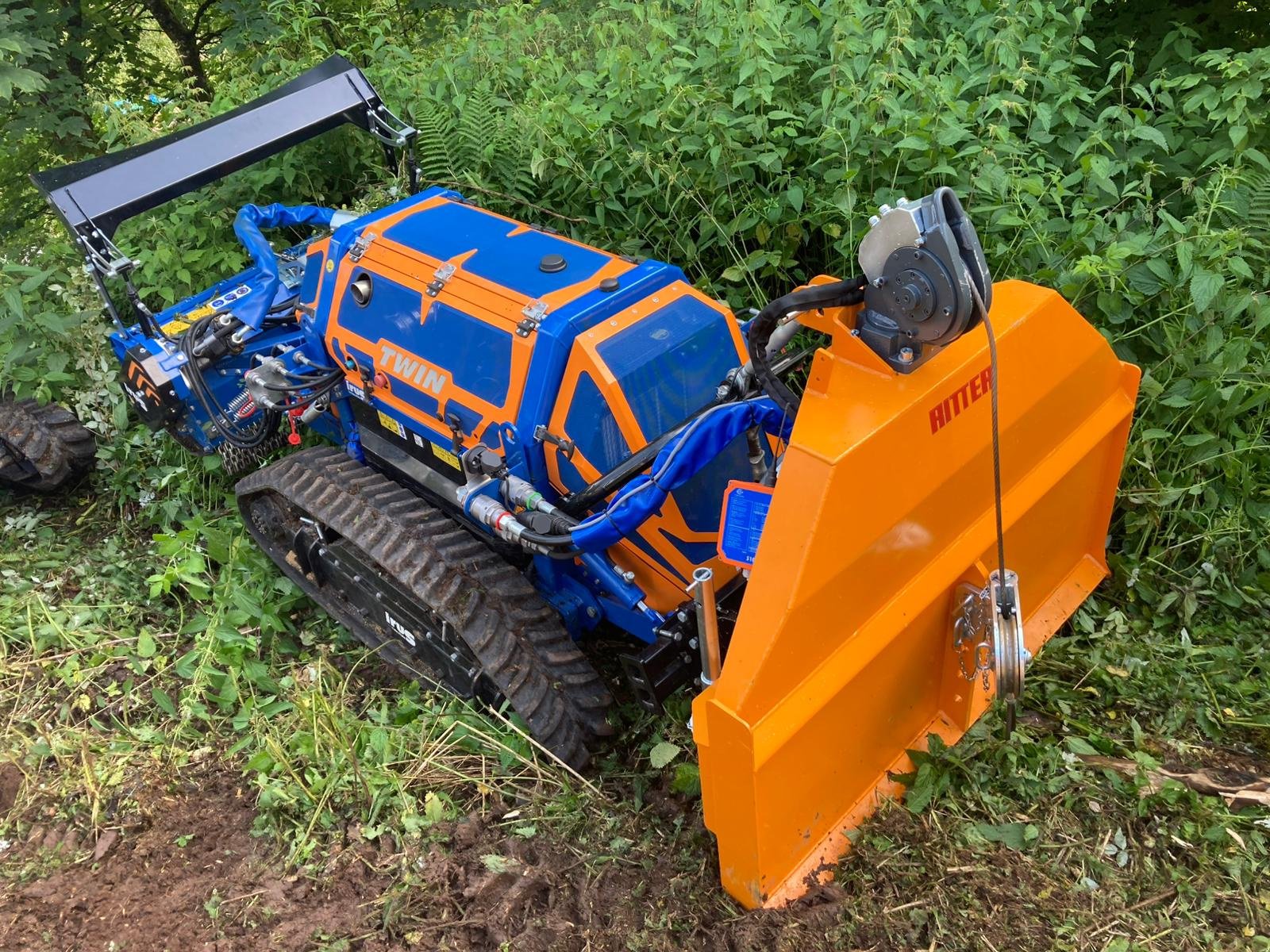 Mulcher typu Irus Deltrak, Mietmaschine v Wiedemar (Obrázek 3)