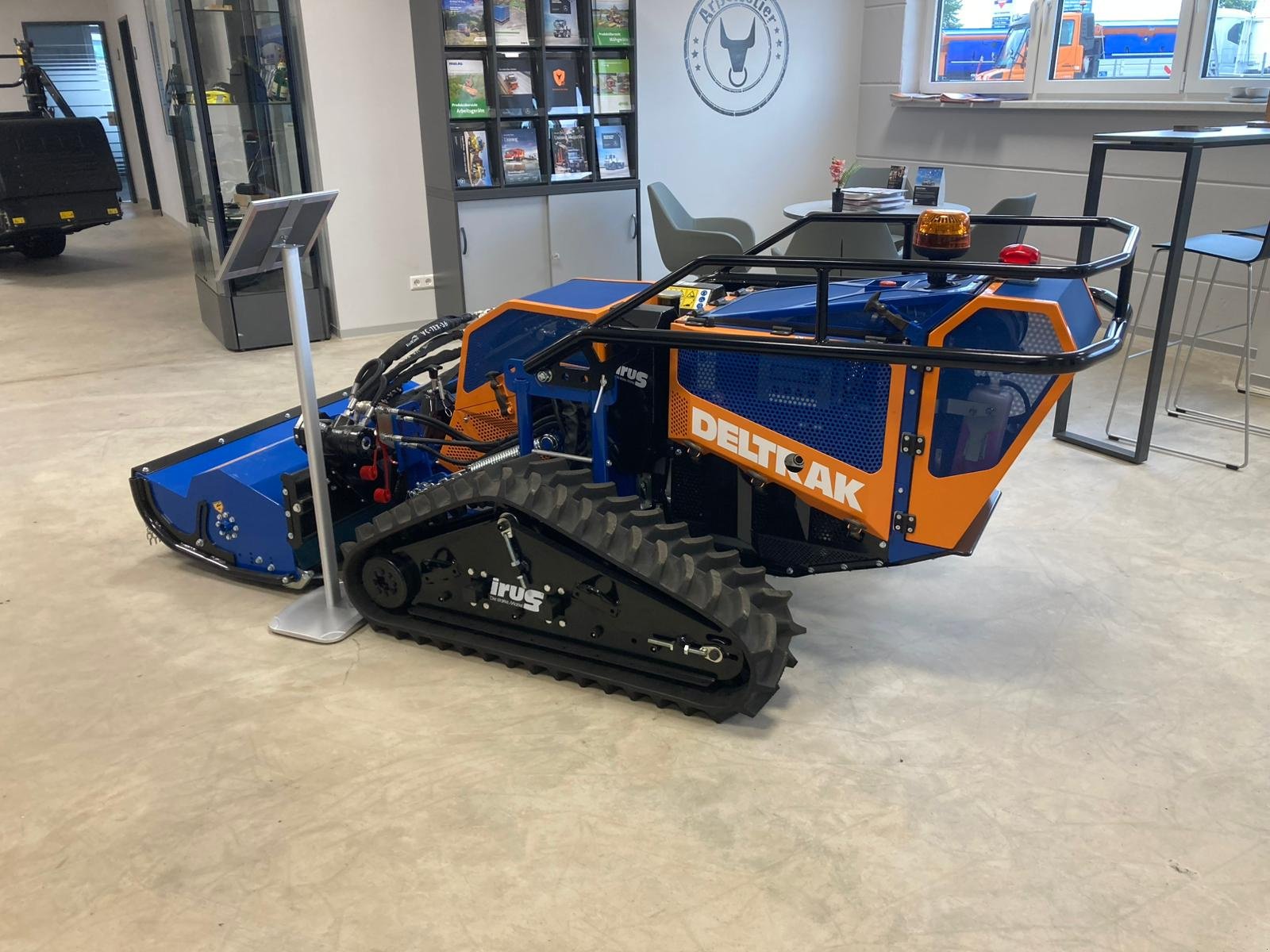 Mulcher typu Irus Deltrak, Mietmaschine v Wiedemar (Obrázek 8)