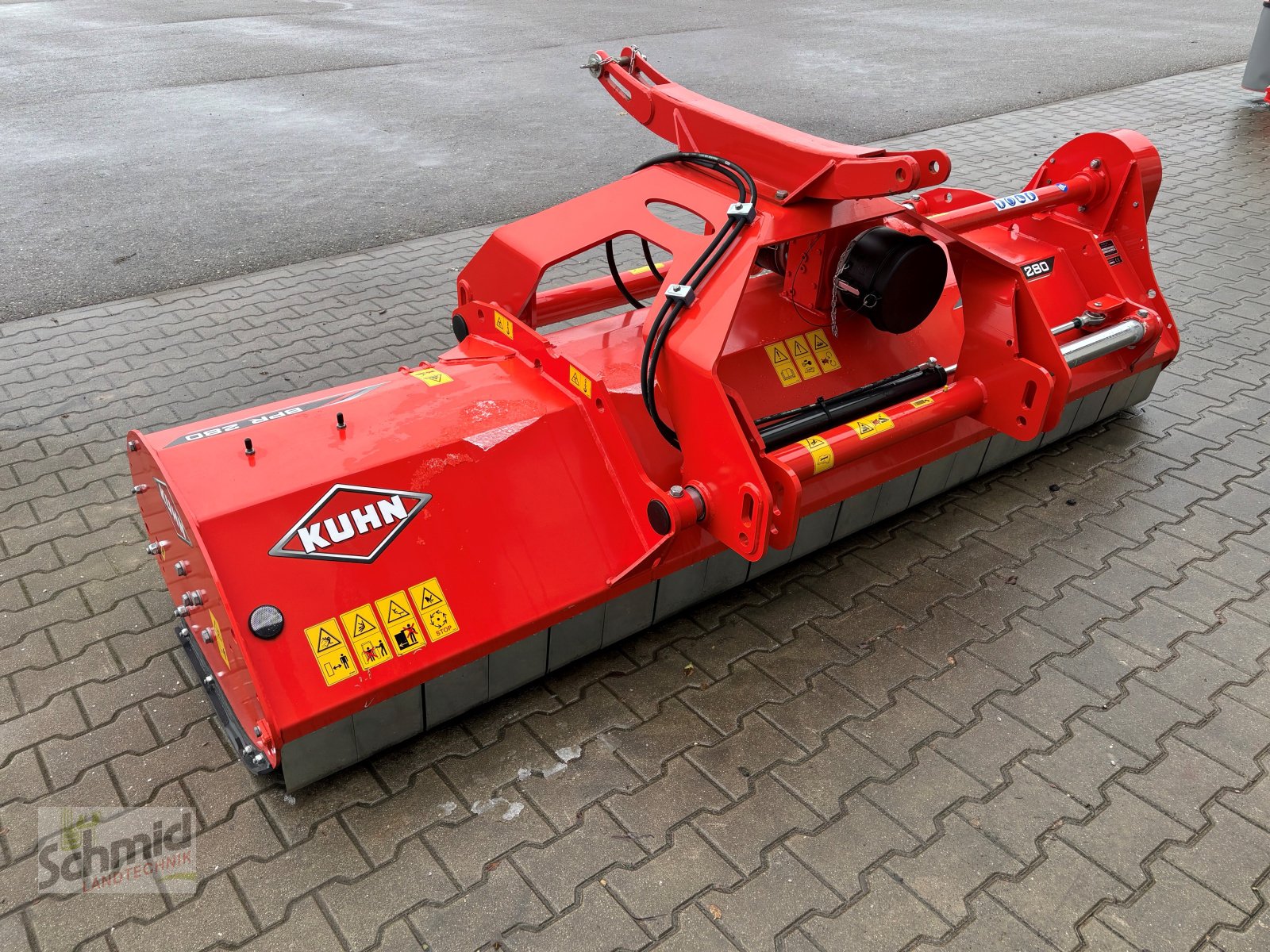 Mulcher of the type Kuhn BPR 280, Neumaschine in Breitenbrunn (Picture 4)