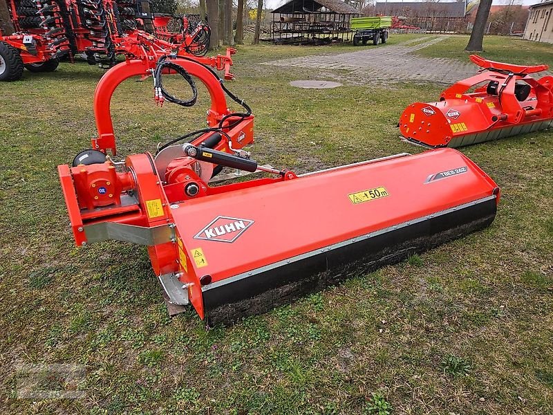 Mulcher του τύπου Kuhn TBE-S 262, Neumaschine σε Flessau (Φωτογραφία 2)