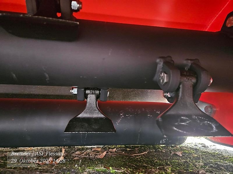 Mulcher of the type Kuhn TBES 19, Neumaschine in Flessau (Picture 4)