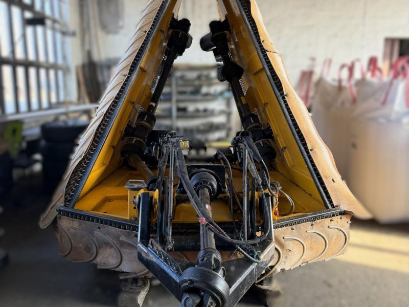 Mulcher za tip McConnel SR 820 / MR 82, Gebrauchtmaschine u Könnern