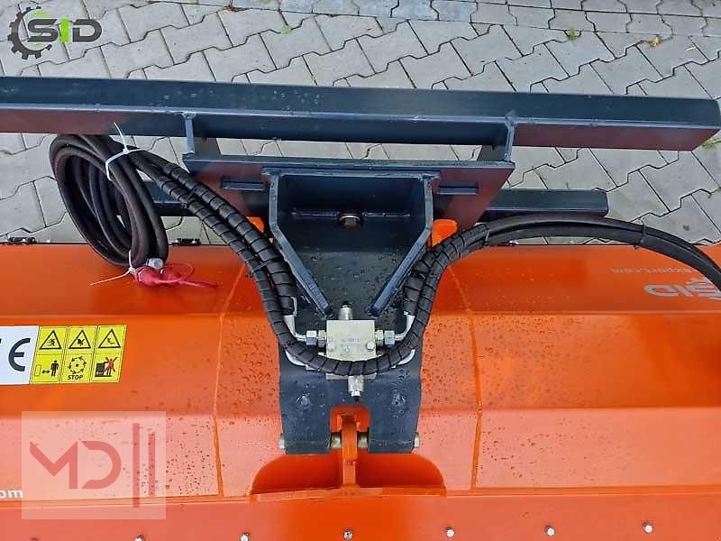 Mulcher of the type MD Landmaschinen SD Frontmulcher Hydraulisch 1,25 – 1,85m, Neumaschine in Zeven (Picture 4)