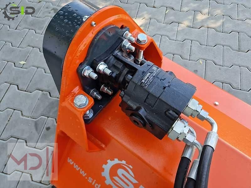 Mulcher of the type MD Landmaschinen SD Frontmulcher Hydraulisch 1,25 – 1,85m, Neumaschine in Zeven (Picture 5)