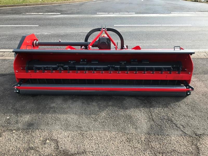 Mulcher des Typs Minos Agri Mulcher T-DSP 2600 **NEU**, Neumaschine in Münstermaifeld (Bild 13)